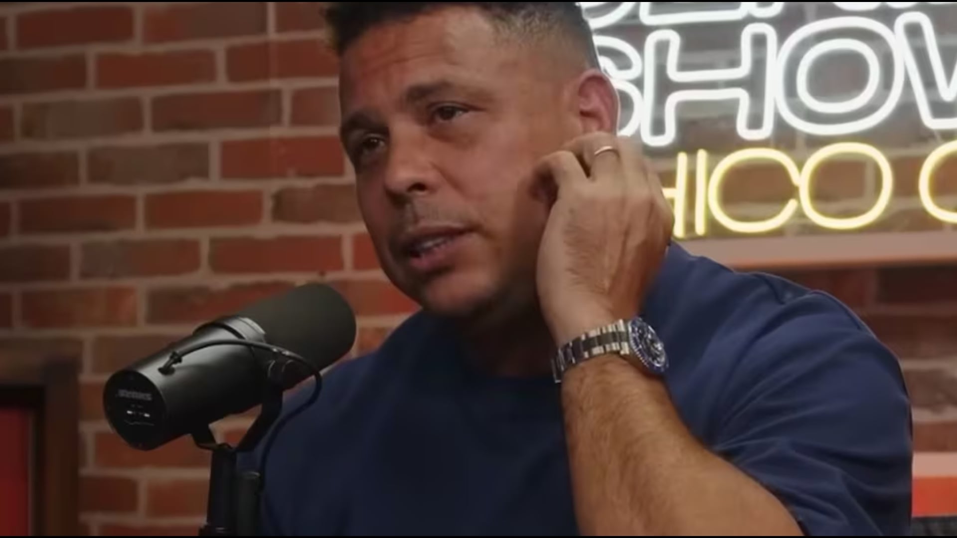 Rrëfimi i sinqertë i Ronaldo Fenomenit  Kur u tërhoqa nga futbolli rashë në depresion