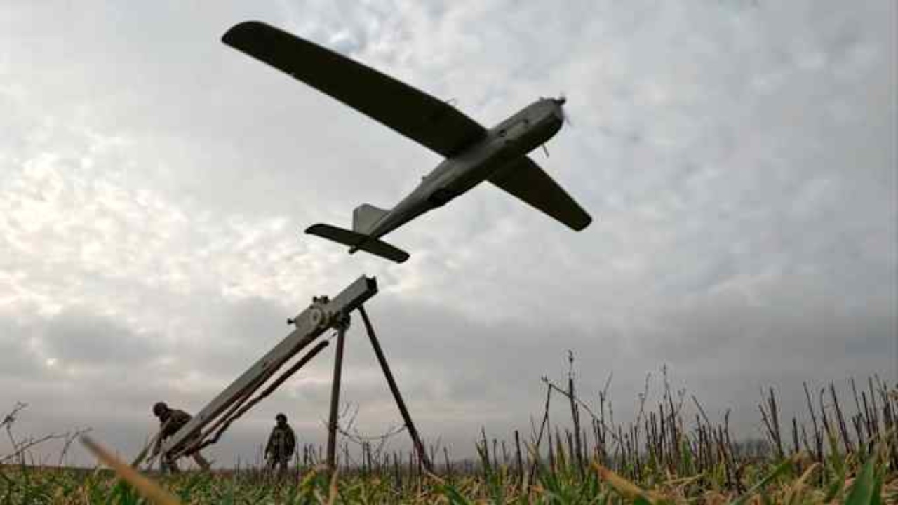 Dronët  spiunë  të Putinit mbi Europë  Studimi  144 raste kur Moska ka tentuar të mbledh informacione ushtarake dhe civile në 13 vende europiane  strategjia e NATO s 