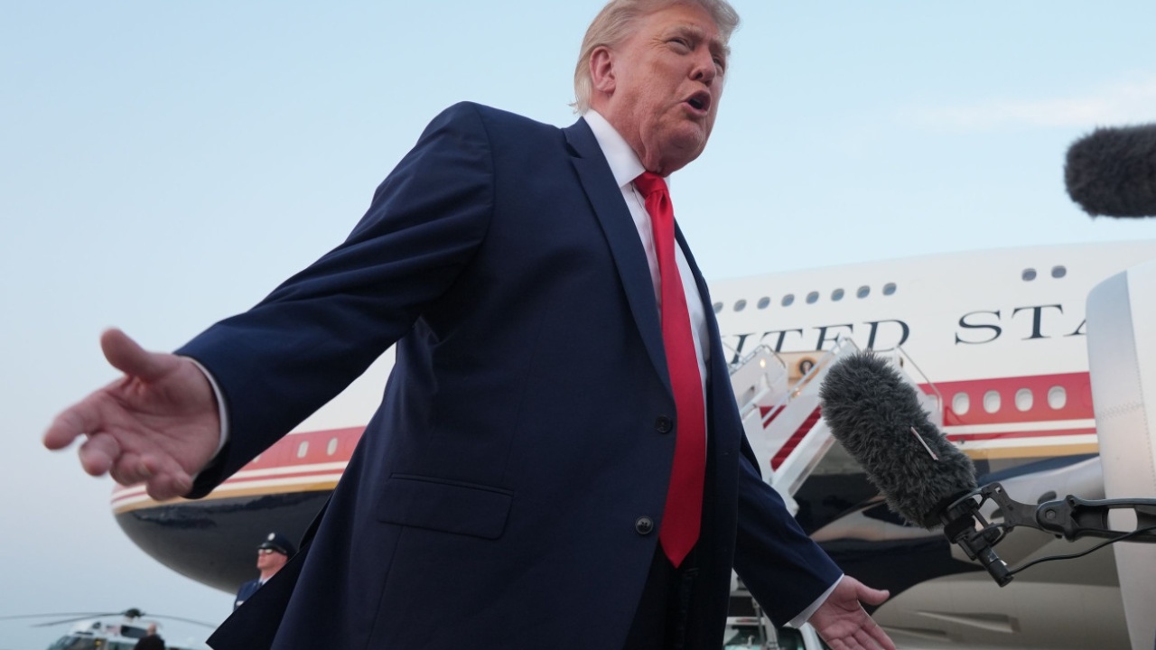 “Nëse do më duhet të përfundojë punën…”/ Trump me kërcënime të reja ndaj Iranit: Mund të shkatërrojmë ura dhe termocentrale brenda pak orësh