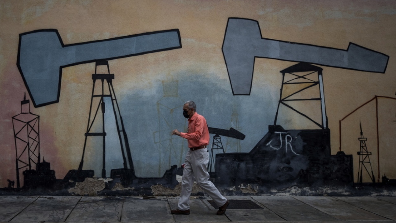 Venezuela shqyrton largimin nga OPEC u  SHBA të diskutojnë qira 100 vjeçare për fushat e naftës