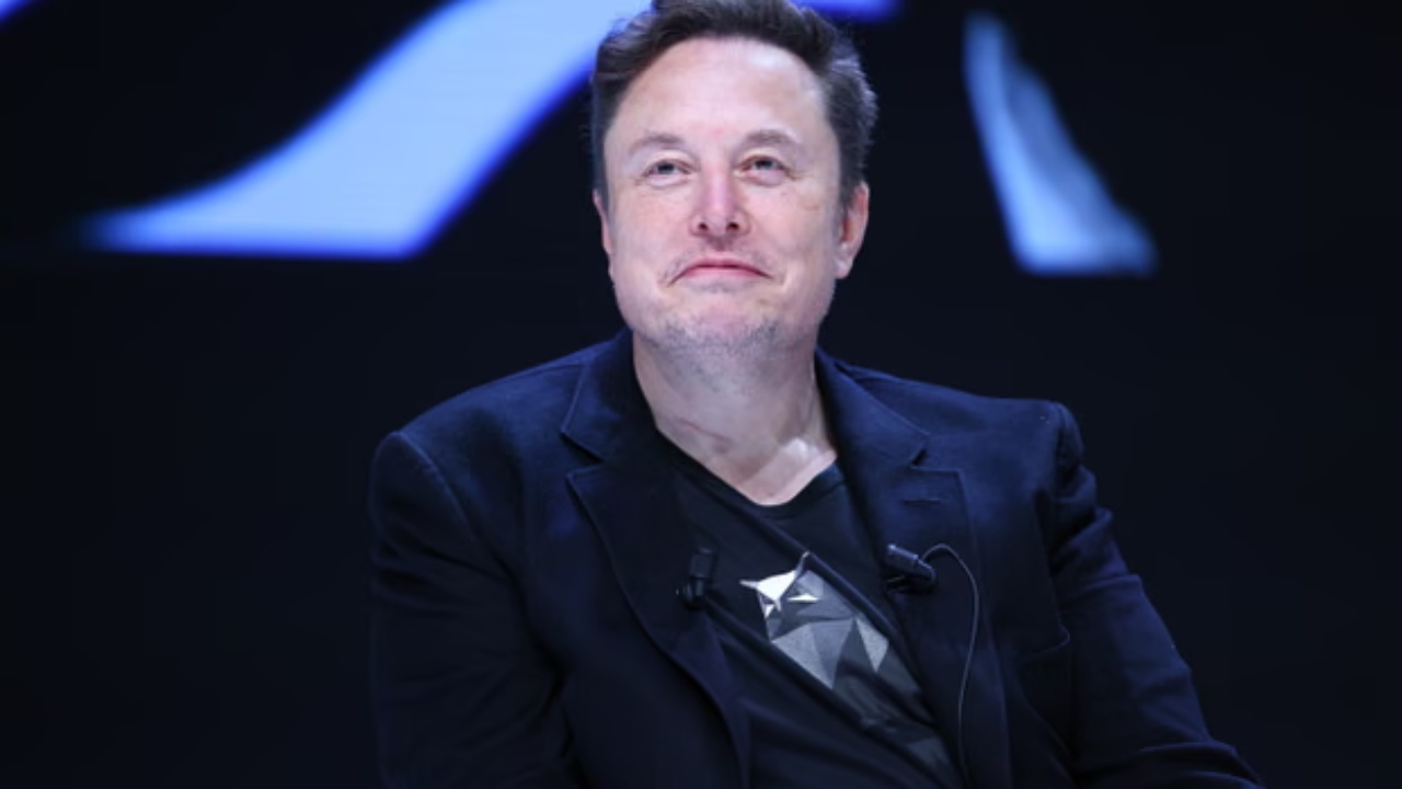 Elon Musk u pagua me shifra marramendëse nga Tesla  2 5 milionë herë më shumë se punonjësin mesatar në vitin 2025