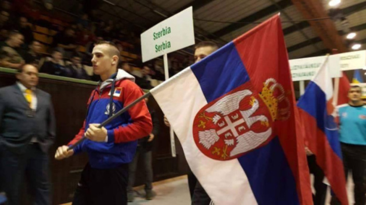  E tërhoqi me zinxhir rreth qafës   Ish kampioni serb i boksit arrestohet në Zagreb