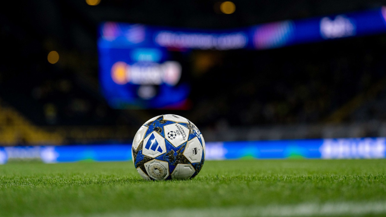Mbrëmje të zjarrta në Europë, 90 minutat që vendosin grupet e Champions dhe super-sfida e së mërkurës