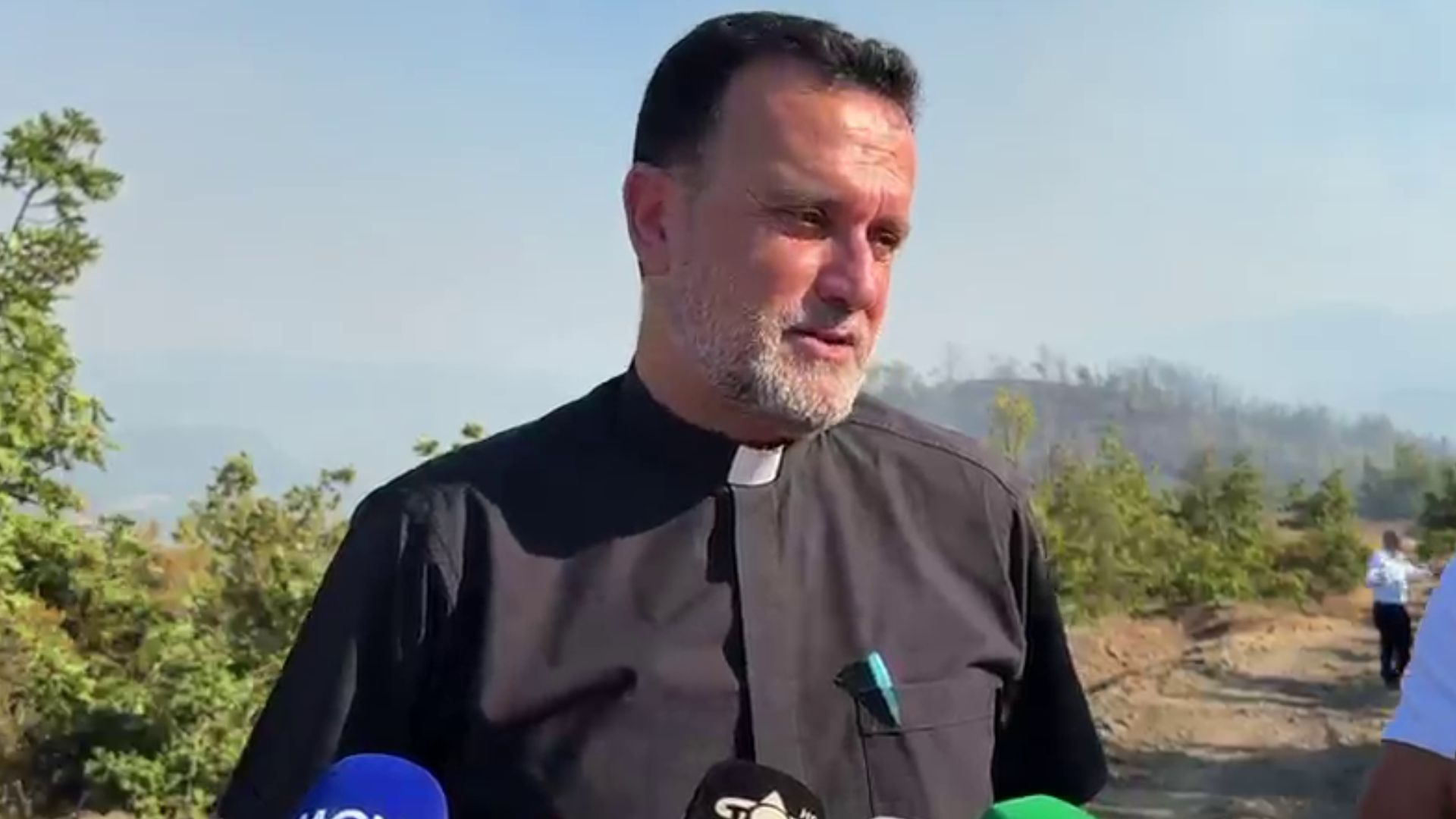 shqetesues-fakti-qe-zjarret-jane-shkaktuar-nga-dora-e-njeriut-ipeshkvi-i-rreshenit-thirrje-qytetareve-po-rrezikohen-jete-mos-ta-demtojme-vete-natyren