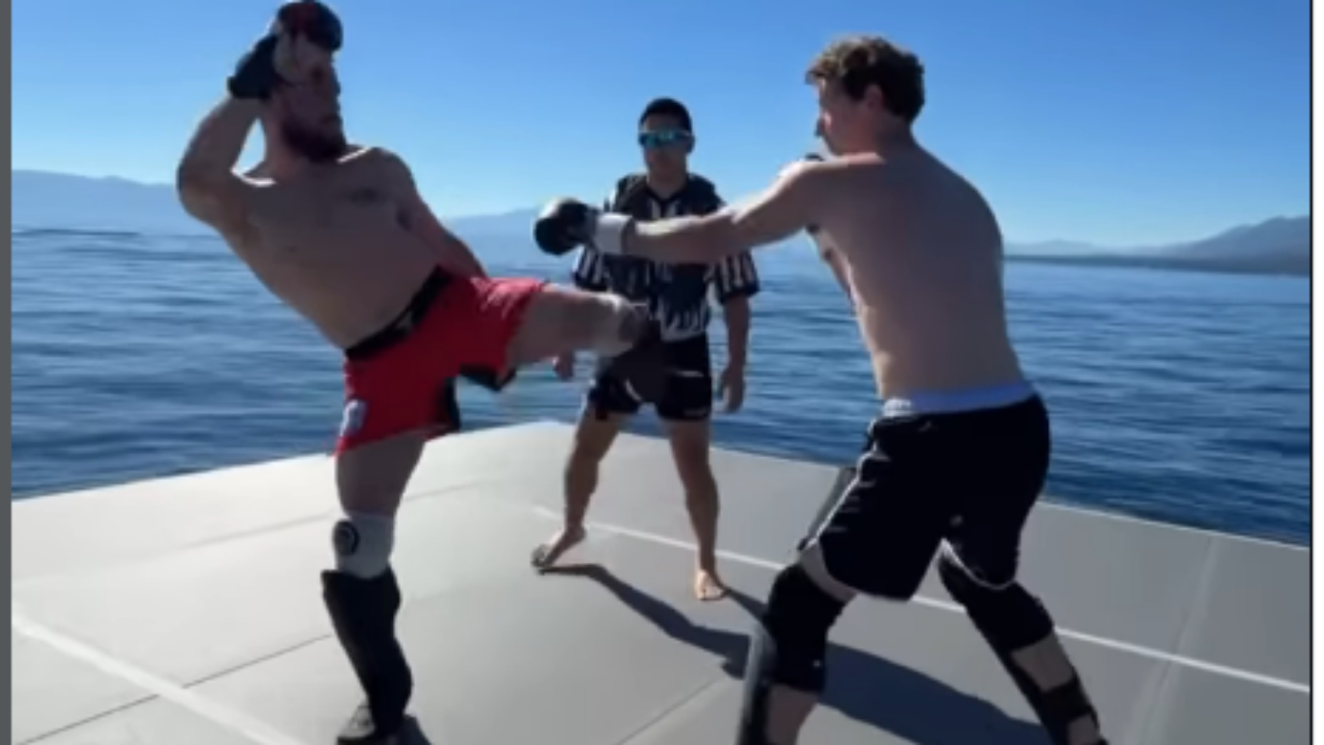 Artet marciale MMA  Zuckerbeg  sfidon  ish kampionin e UFC  Dvalishvilit në mes të liqenit VIDEO 