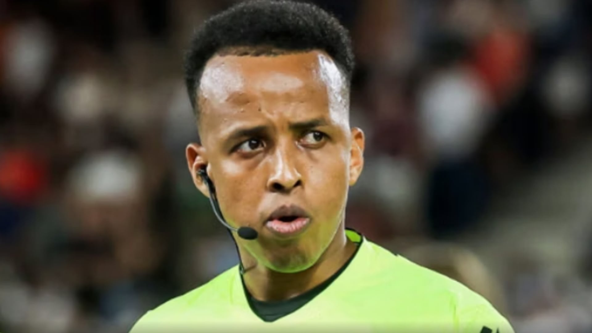 Revanshi i arbitrit të dëbuar nga Botërori  Omar Artan  Superkupa Evropiane ishte Botërori im  faleminderit UEFA