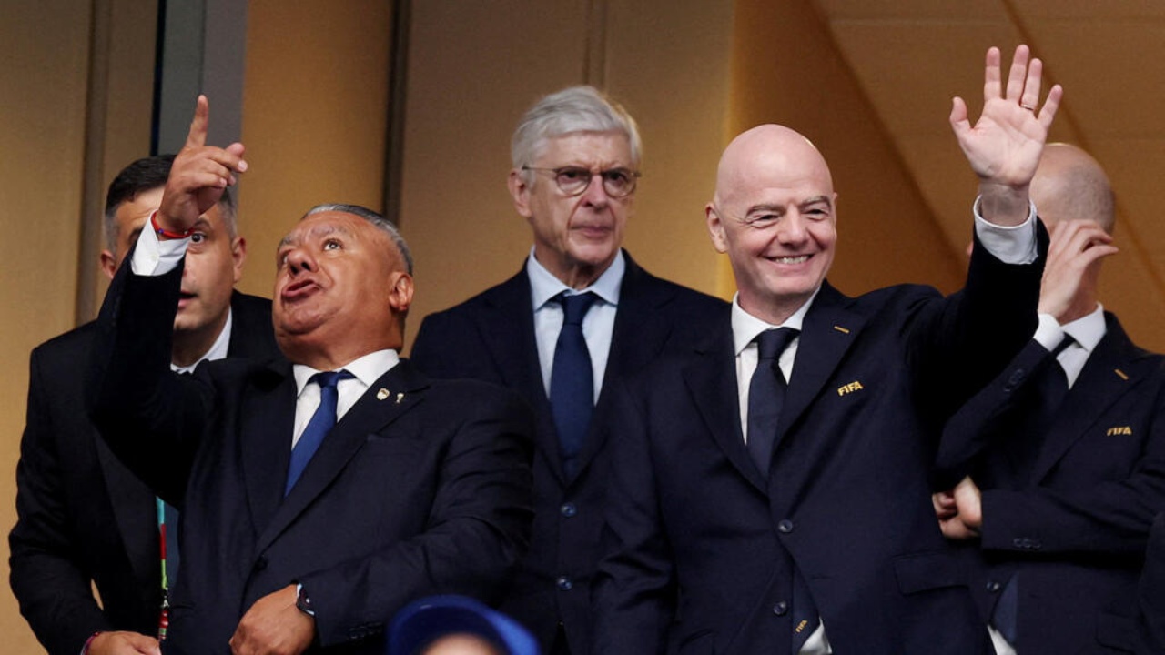 Wenger i bashkohet kritikëve të Infantinos  Vendimi për anulimin ishte i padiskutueshëm