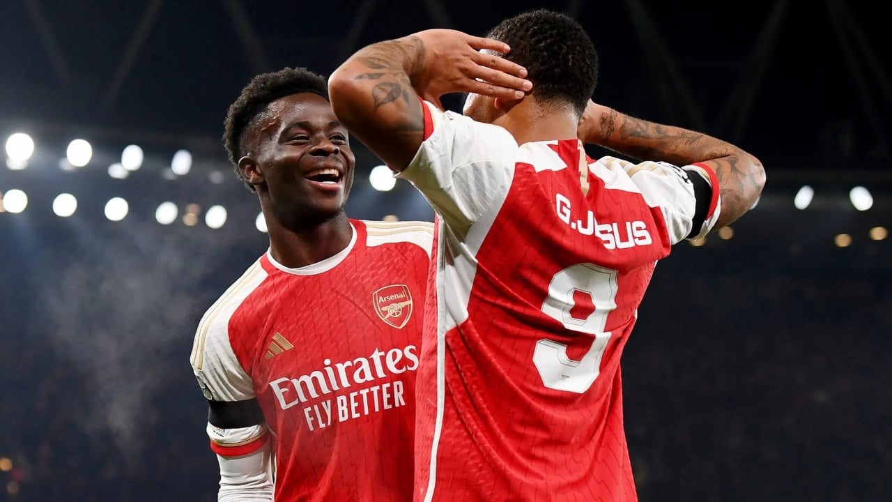 E bujshme/ Lëvizje e papritur nga Barcelona, katalanasit transferojnë sulmuesin e Arsenalit