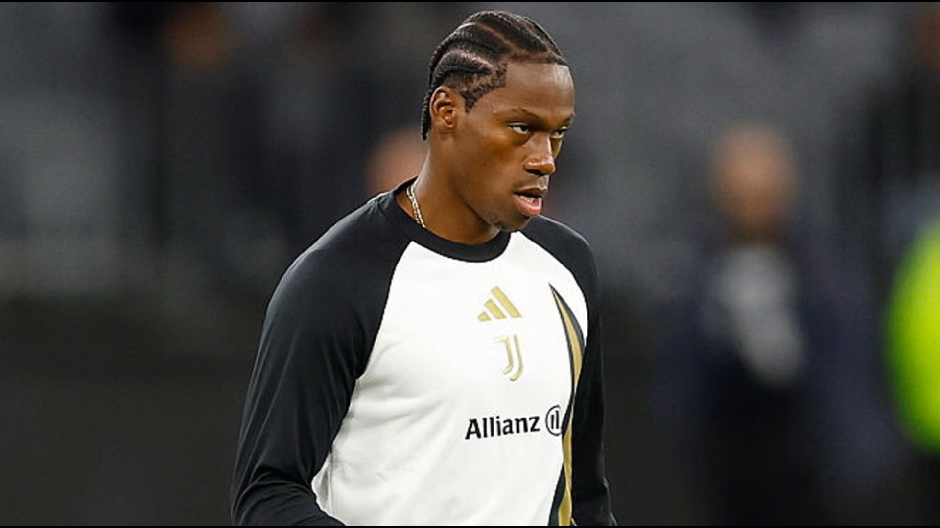 yildiz-shokon-juventusin-jashte-fushave-per-dy-muaj