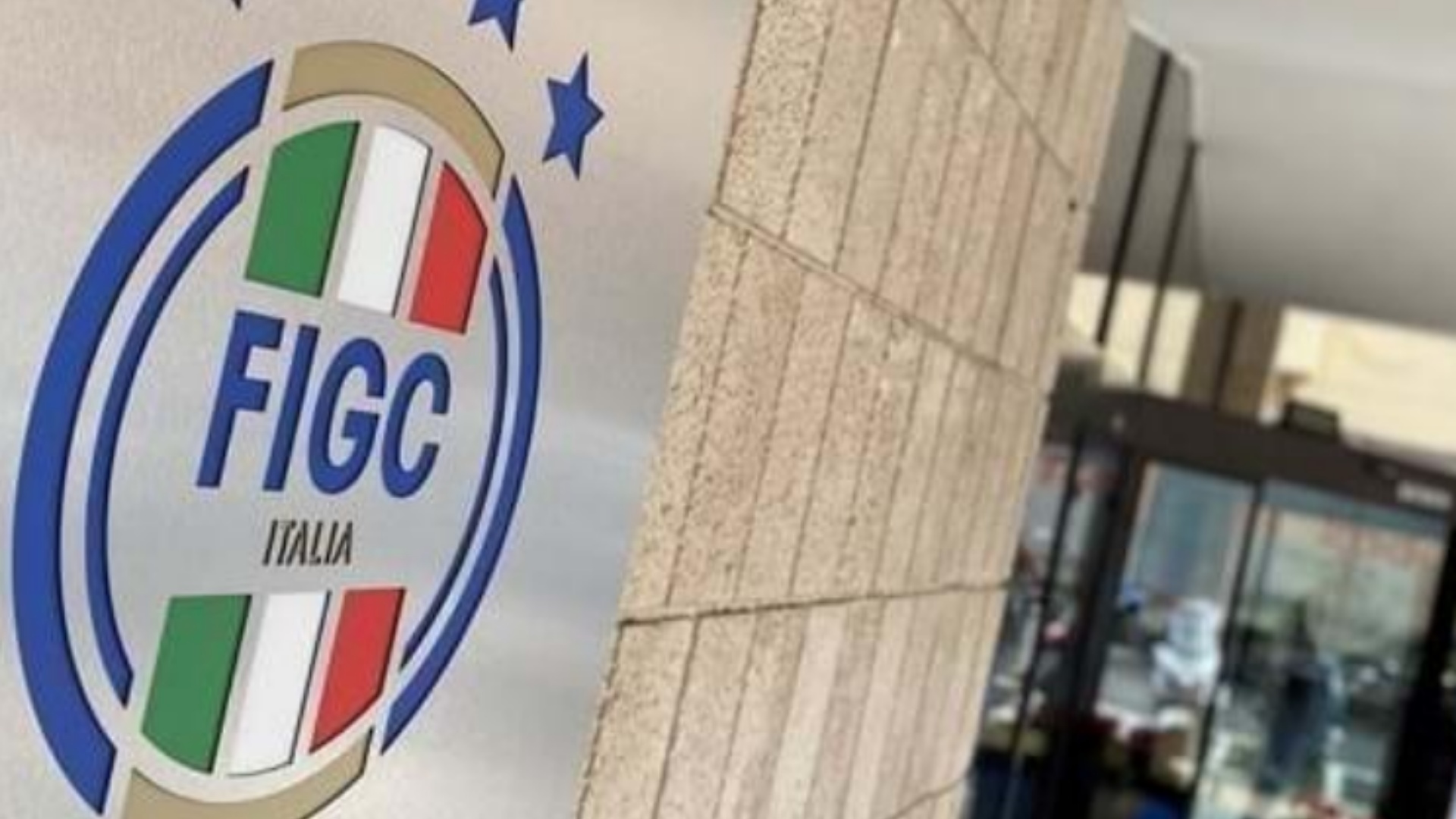 edhe-italia-kunder-infantinos-federata-terheq-mbeshtetjen-ndaj-kreut-te-fifa