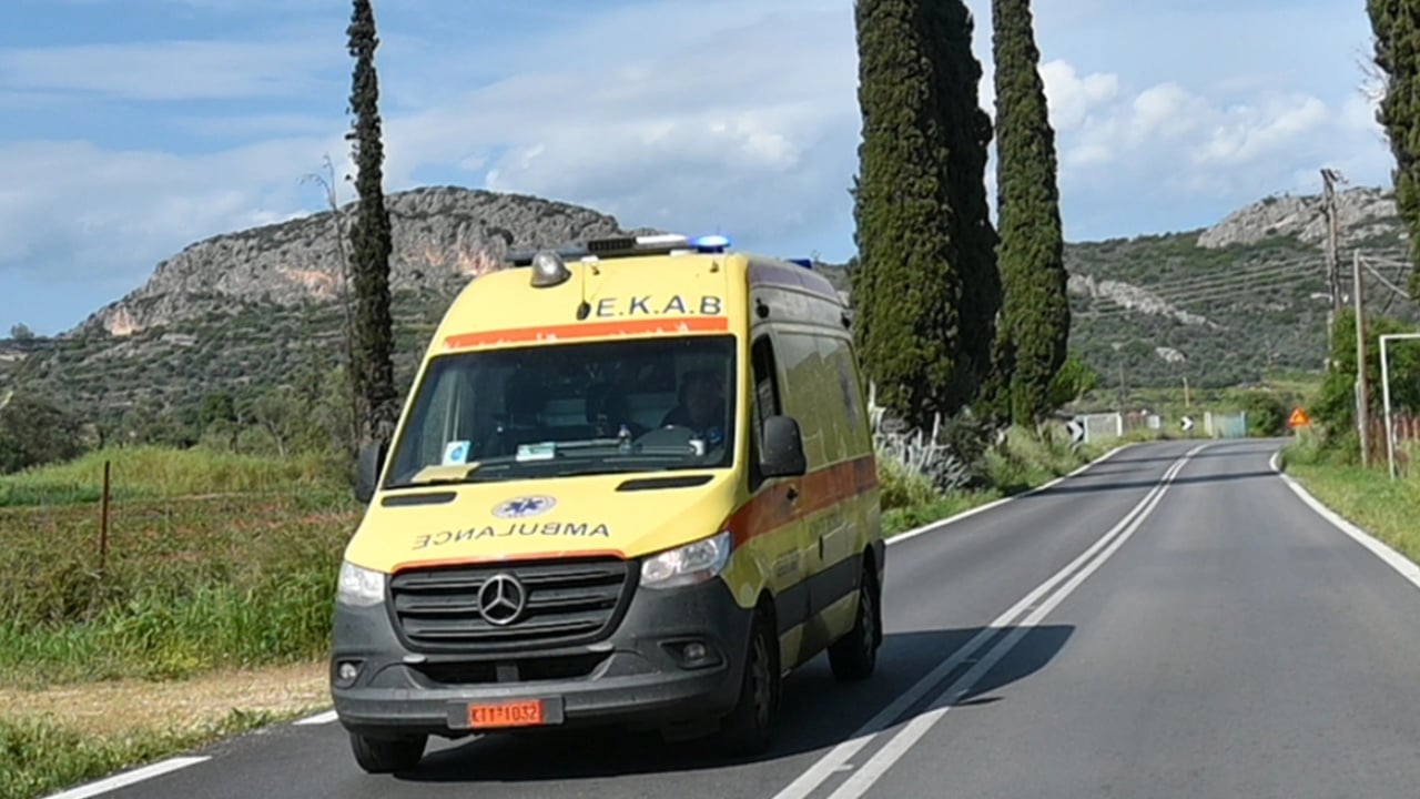 Festa që u kthye në tragjedi për familjen shqiptare në Greqi  Babai i ekzekutoi të ëmën  djali mbajti trupin e gjakosur të nënës deri në spital
