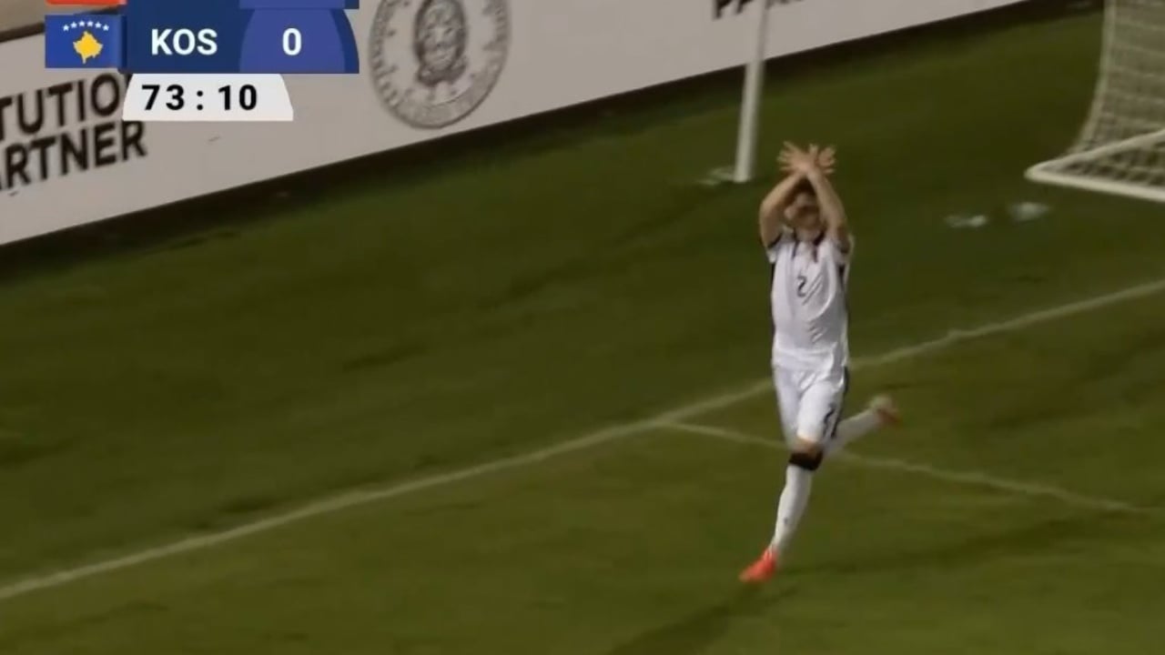 Derbi vëllazëror i Lojërave Mesdhetare ngjyroset kuqezi  Shqipëria mposht Kosovën