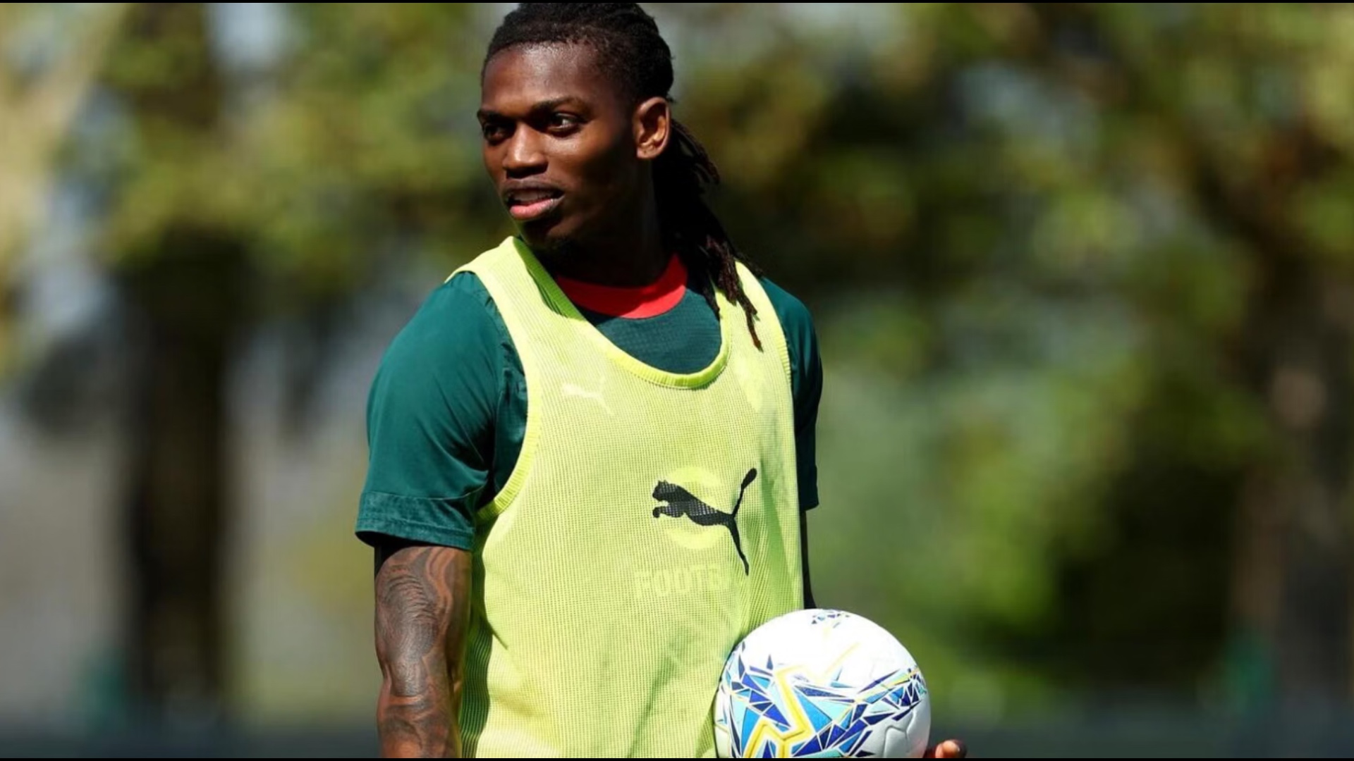  Telenovela  Leao drejt fundit  Pritet të vijë oferta e re e Galatasaray që mund të bindë Milanin