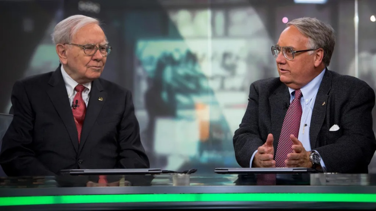 Warren Buffett largohet nga posti i kryetarit të Berkshire Hathaway  drejtimin e merr djali i tij