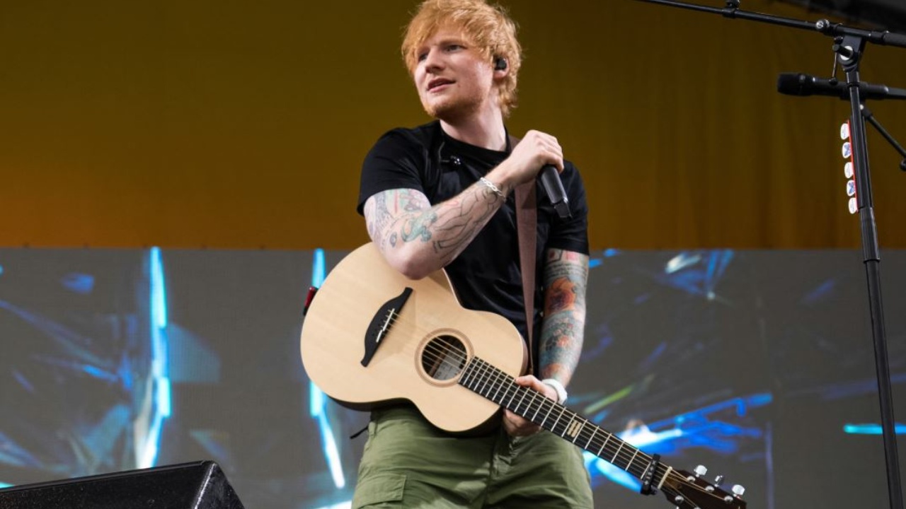 bien-cmimet-e-biletave-ed-sheeran-kthehet-ne-skene-pas-stuhise-flet-per-gazen-situata-eshte-e-pafalshme