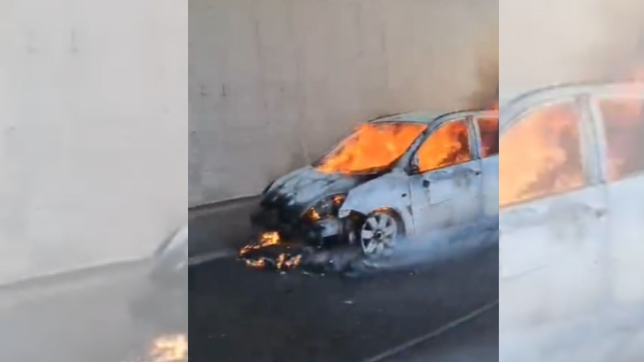 Shkrumbohet ‘Ford-i’ në tunel, makina përfshihet nga flakët në aksin Elbasan-Tiranë