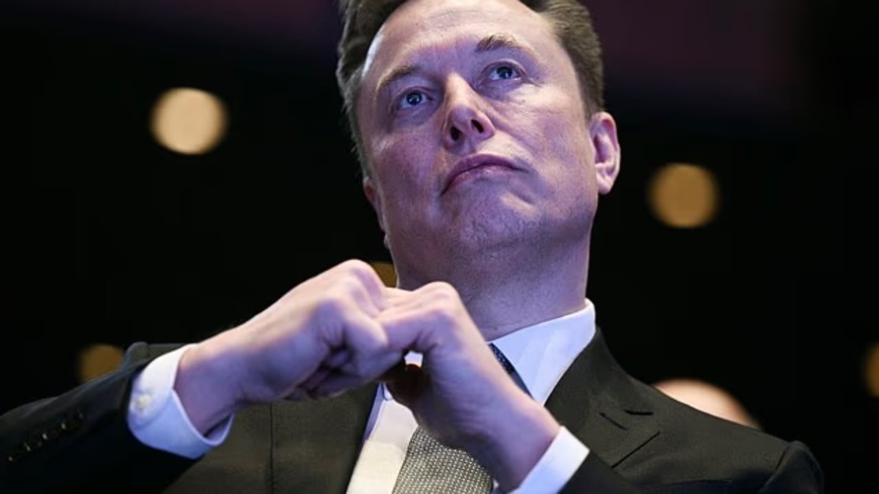 filmi-mu-ofruan-40-milione-dollare-per-te-mbyllur-gojen-refuzova-deklarata-bombe-e-ish-partneres-se-elon-musk