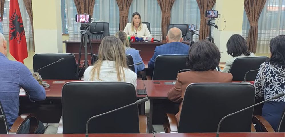 Infermieria kryeson në Elbasan  Programet dyvjeçare plotësojnë kuotat  bie interesi për mësuesinë