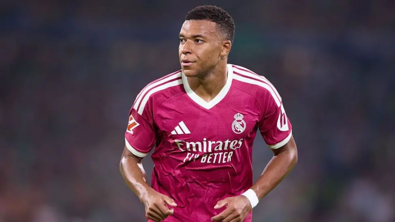 gjithmone-mendoj-se-jam-me-i-miri-mbappe-nuk-fshihet-kete-vit-synoj-topin-e-arte