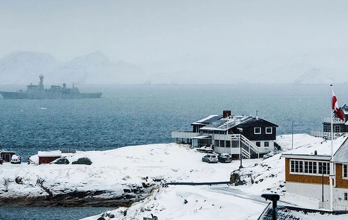 Nga qasja ushtarake te “karantina” gjeopolitike, çfarë fiton realisht SHBA-ja në Grenlandë me marrëveshjen e Trump