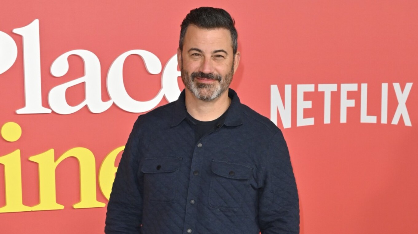 Jimmy Kimmel fiton Emmy n për të dytin vit radhazi  prezantuesi i  Kush do të bëhet milioner  nominohet për dy çmime