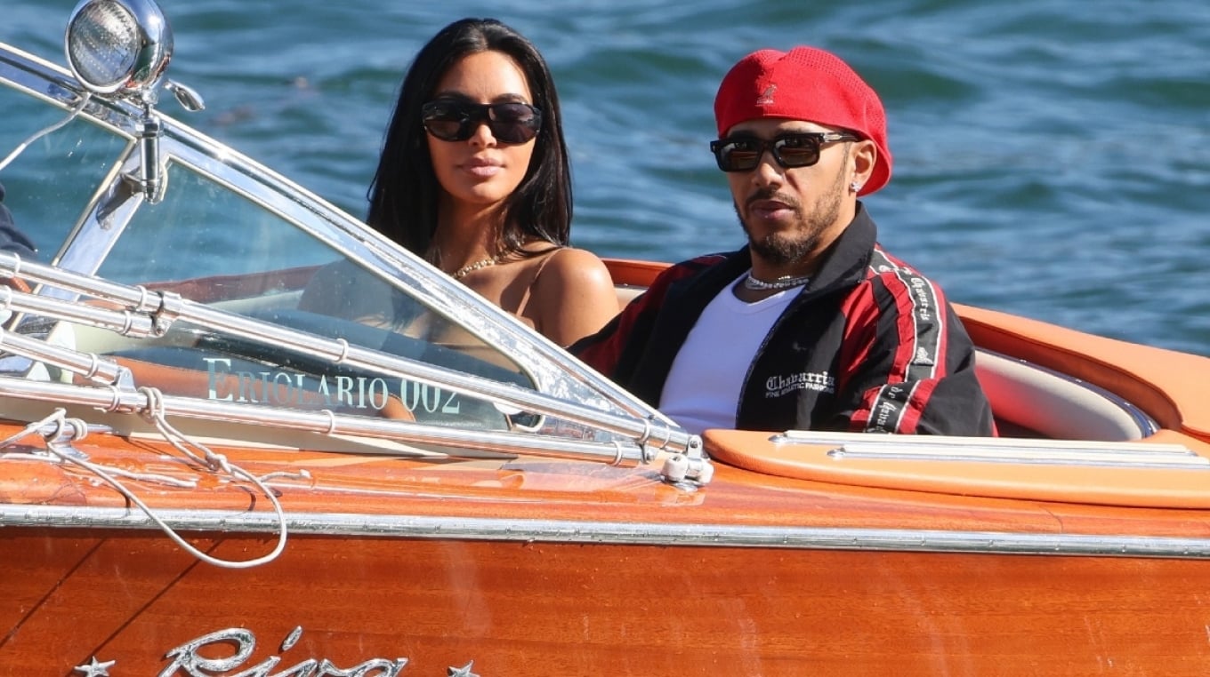 kim-kardashian-dhe-lewis-hamilton-arratisje-romantike-ne-liqenin-e-komos-cifti-fotografohet-ne-nje-varke
