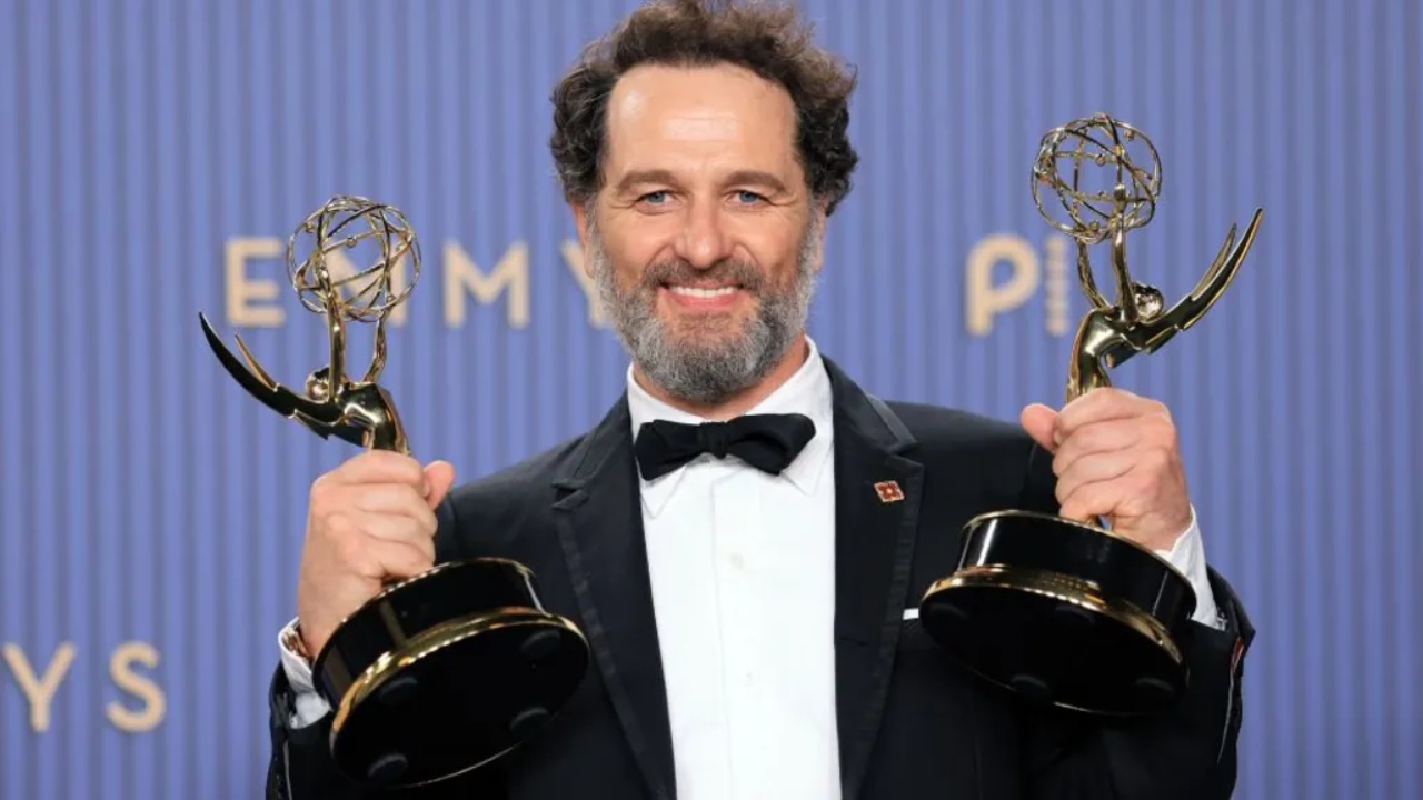 Matthew Rhys bën histori në Emmy Awards, bëhet aktori i parë që fiton dy çmime kryesore në një natë