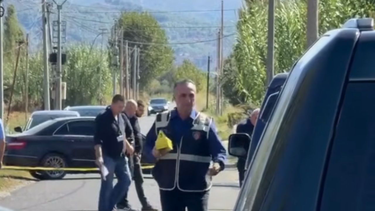 Plagosja me armë e Daniel Pikulit  identifikohen autorët  shpallen në kërkim babë e bir