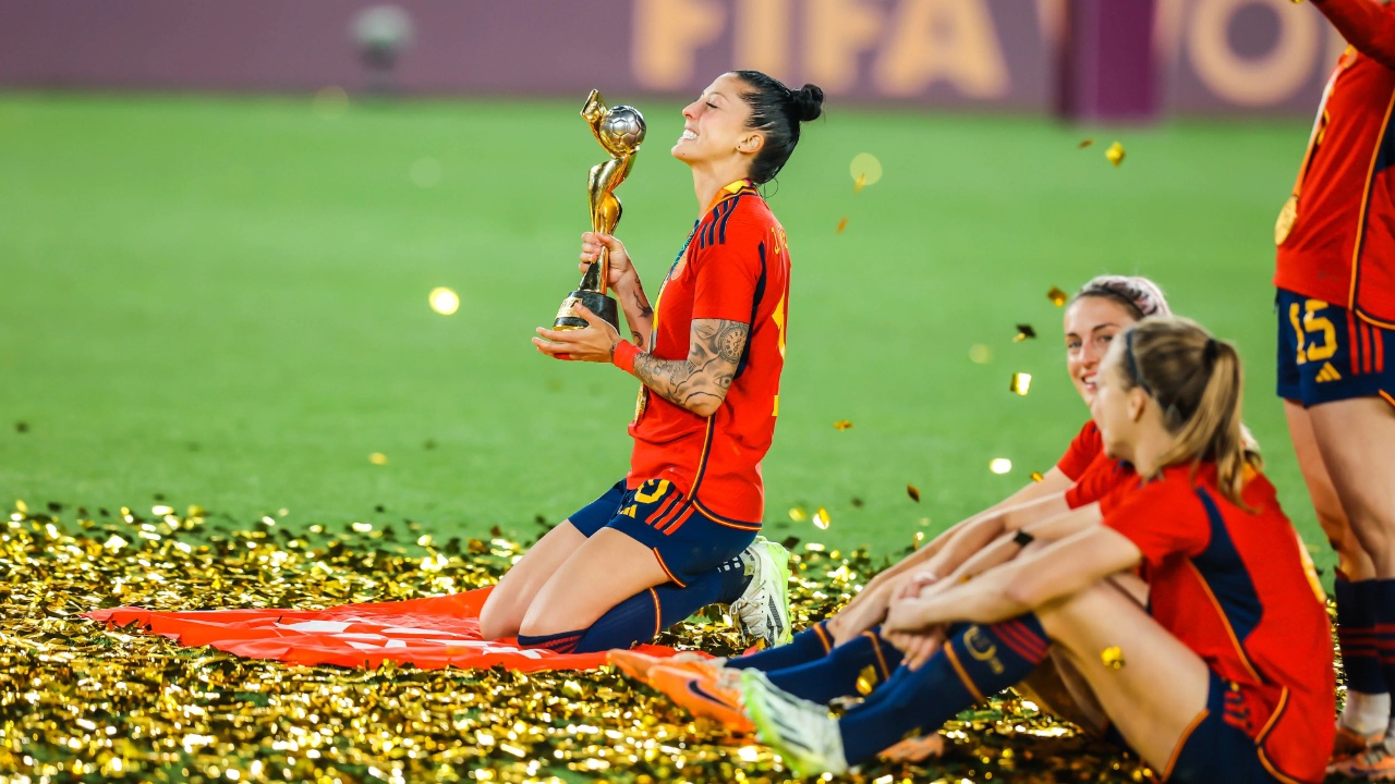 Federata e Spanjës merr vendimin e paprecedentë  federata financon ngrirjen e vezëve për futbollistet
