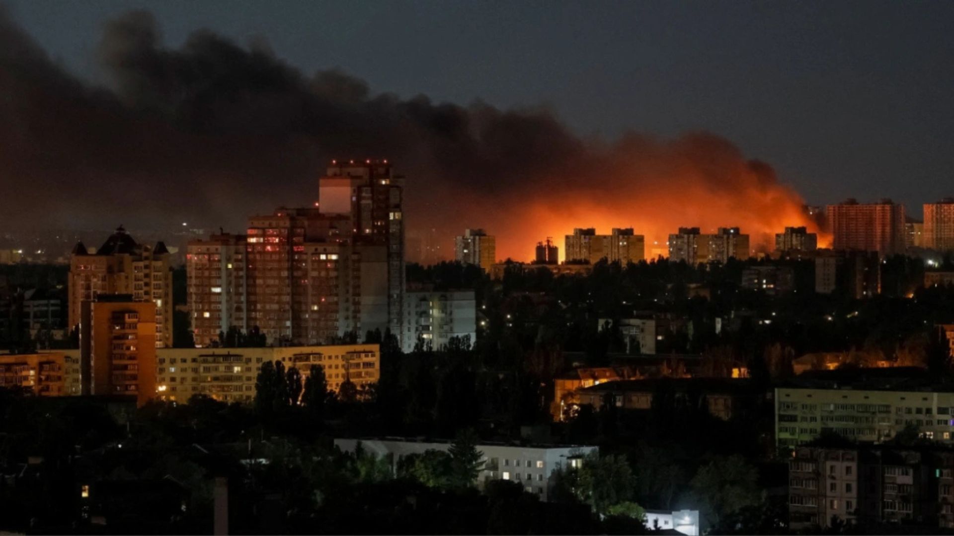 Vijon ofensiva rusë në Ukrainë, Kievi goditet me raketa balistike dhe dronë gjatë natës