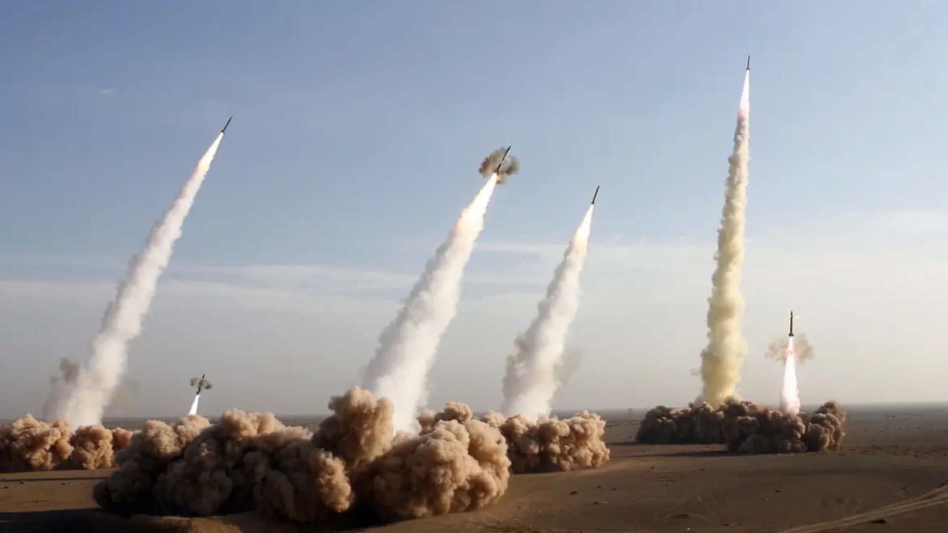 Irani i përgjigjet SHBA-së pas sulmit që shkaktoi 4 viktima, godet me dronë e raketa baza amerikane në Bahrein, Jordani dhe Irak