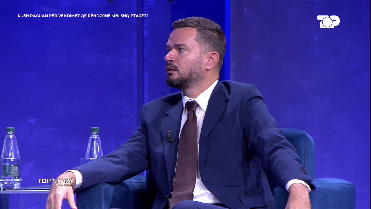  Nuk ka një kohezion   Çështja e Veliajt  analisti Curri në  Top Story   Kushtetuesja i bie gozhdës  Gjykata e Lartë patkoit
