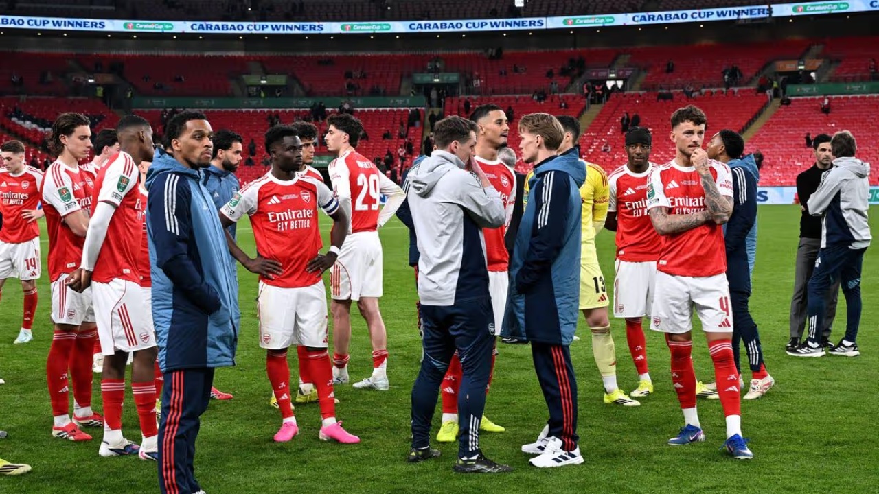 Shok në Carabao Cup  Arsenali eliminohet nga skuadra e kategorisë së katërt pas dramës së penalltive