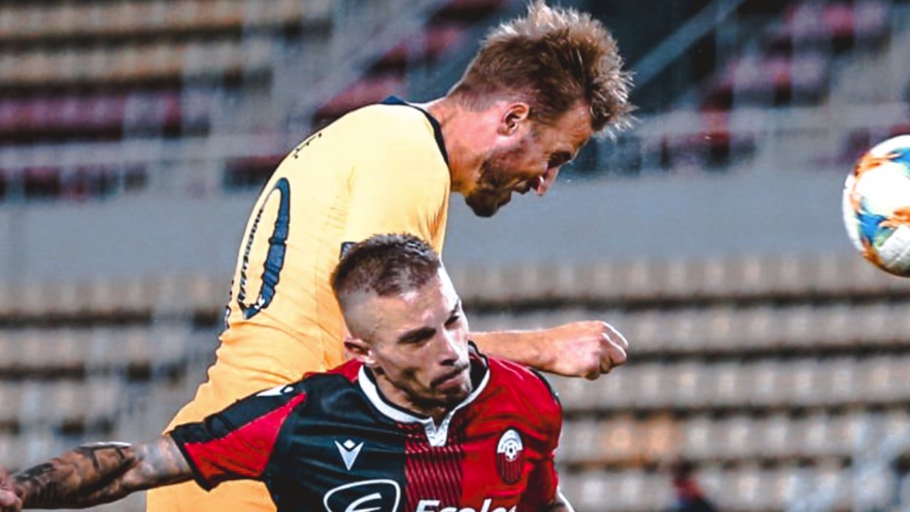 Foto nga burimi: Foto/ Topi i Artë për Harry Kane, klubi shqiptar uron sulmuesin anglez: Krenarë që rrugët tona u kryqëzuan