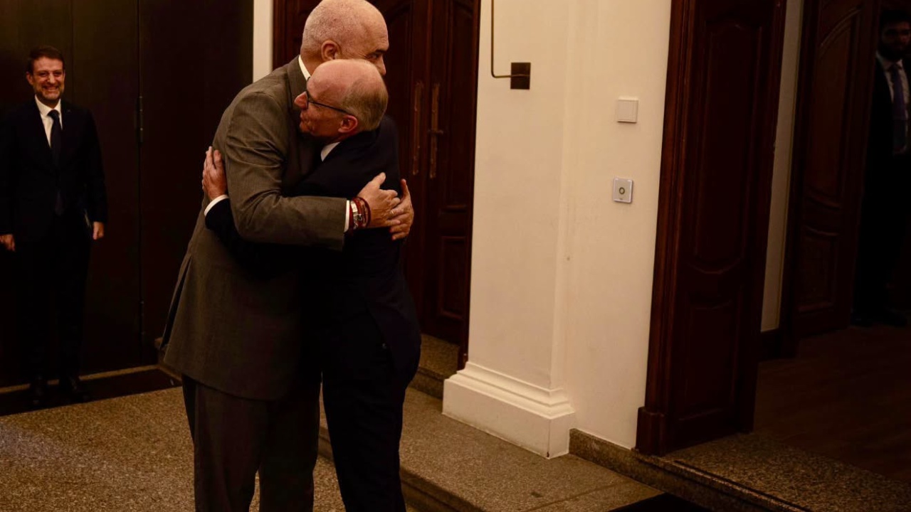 Takimi në Luksemburg, Edi Rama ndan fotot me homologun Luc Frieden: Nga marsi, fluturim direkt me Shqipërinë