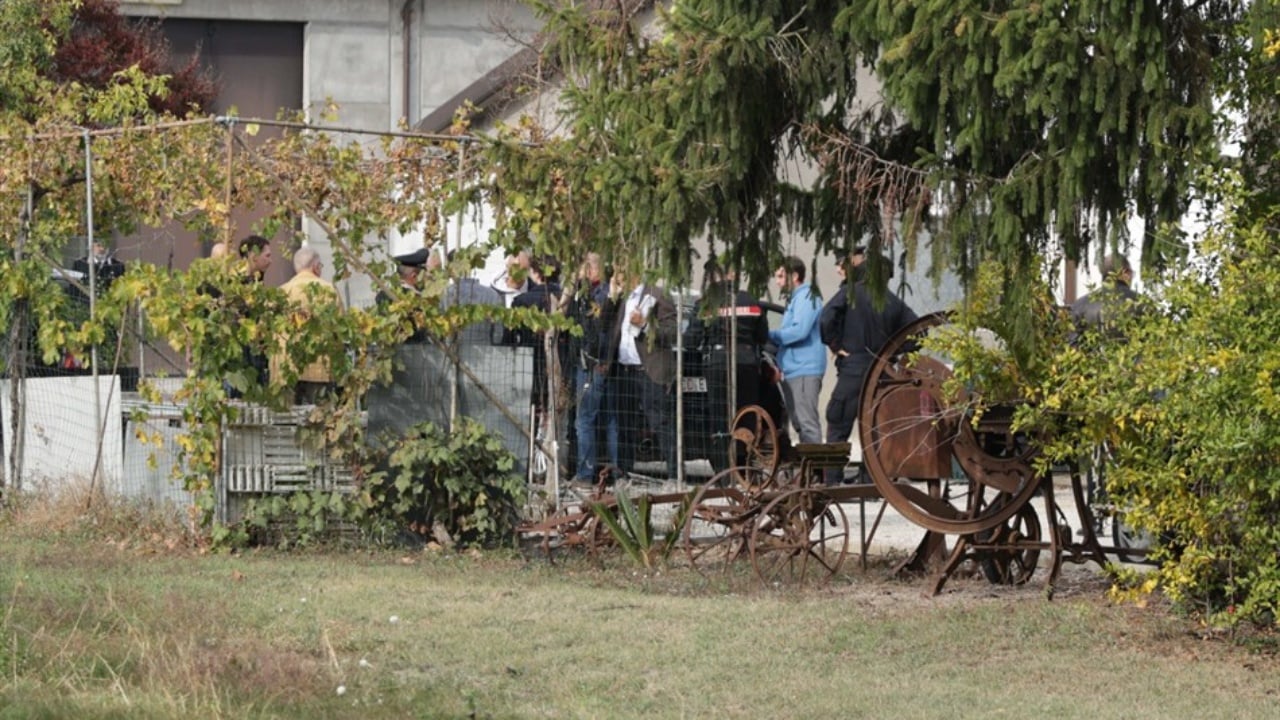 Foto nga burimi: Pamje të rëndë/ I zhdukur prej disa ditës, gjendet në një pus trupi i 31-vjeçarit shqiptar, dyshohet i ekzekutuar me armë zjarri