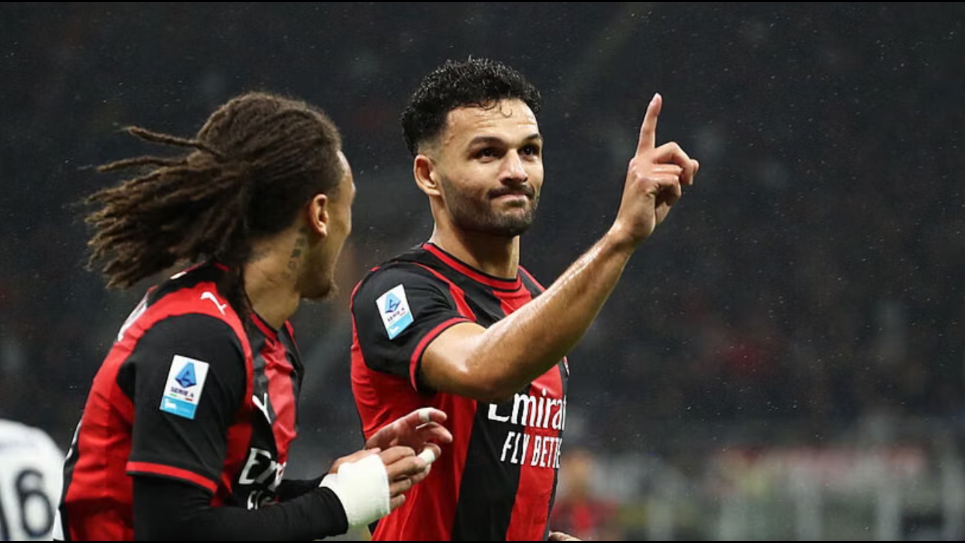 Milan fitore me drithërima  gjunjëzon Atalantën e Maurizio Sarrit