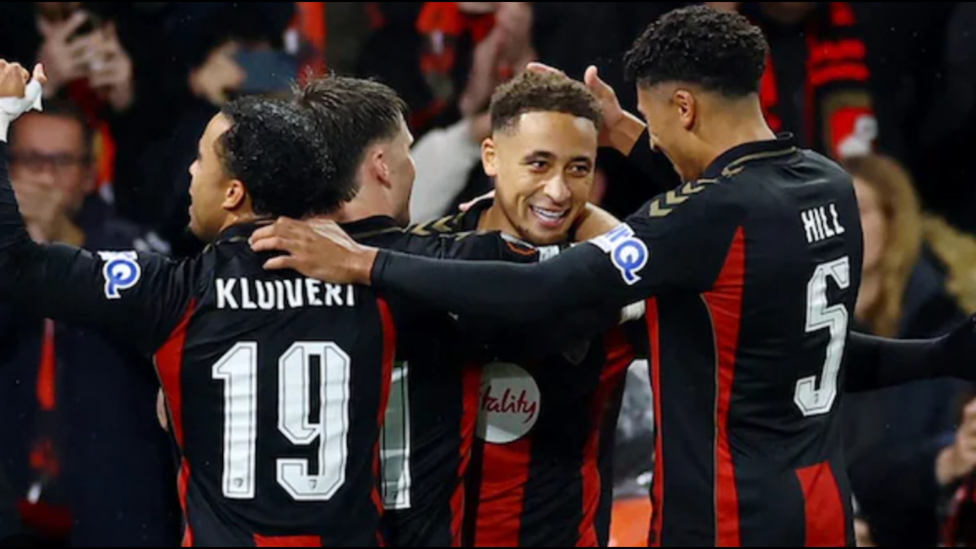 Foto nga burimi: Europa League/ Bournemouth fundos Milanin, triumfon Benfica, Crystal Palace frenohet ndaj Besiktas
