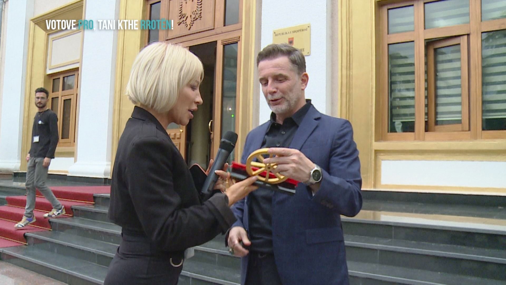Erion Braçe votoi reformën territoriale, Fiksi i kërkon rrotën mbrapsht!