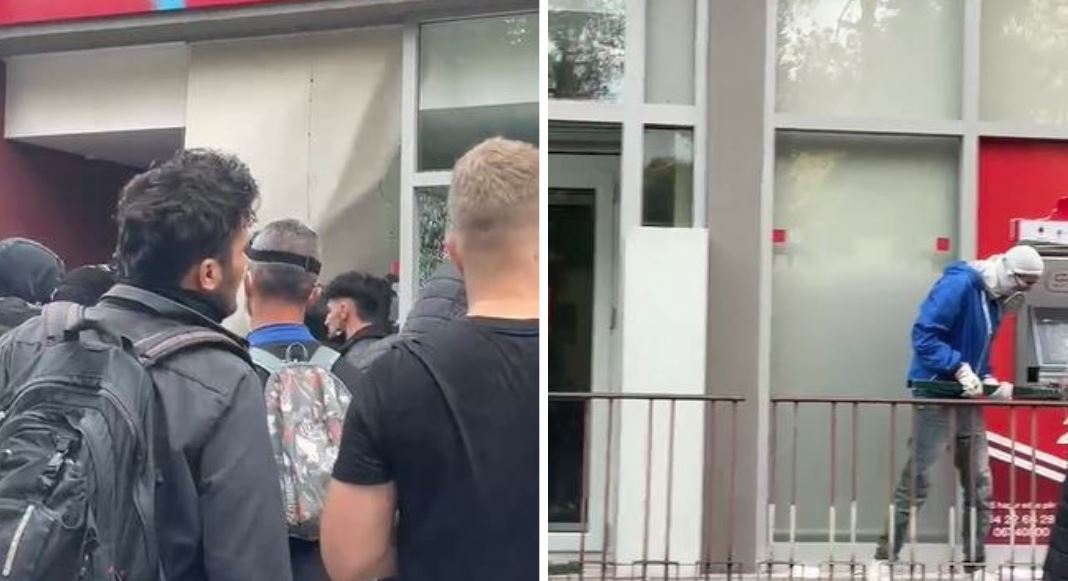Protestuesit shkatërrojnë një tjetër degë banke të nivelit të dytë  ndizet menjëherë alarmi i sigurisë