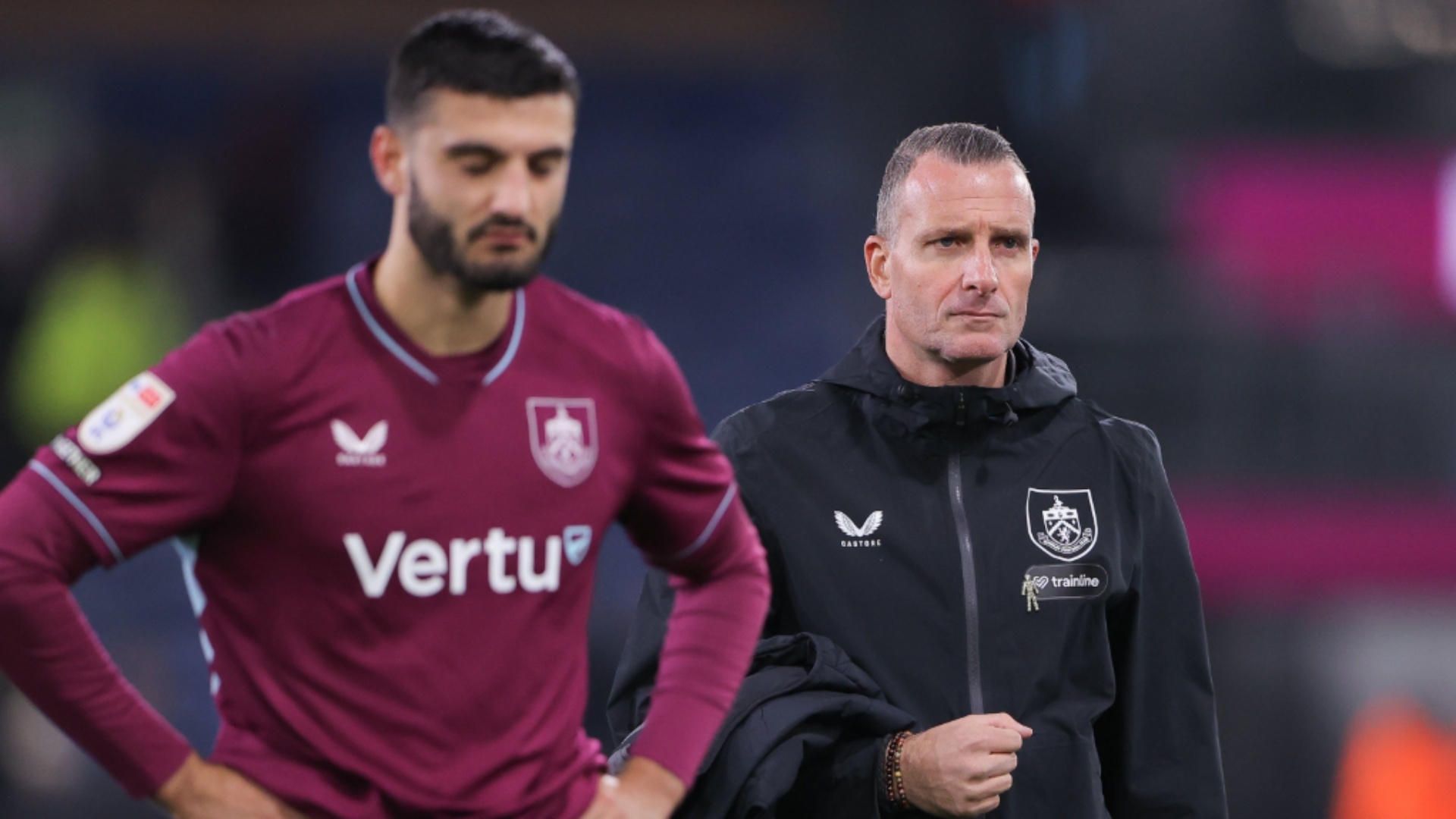 Foto nga burimi: U dëmtua gjatë fundjavës, ish trajneri i Burnley ngre shqetësimin për sulmuesin e Kombëtares