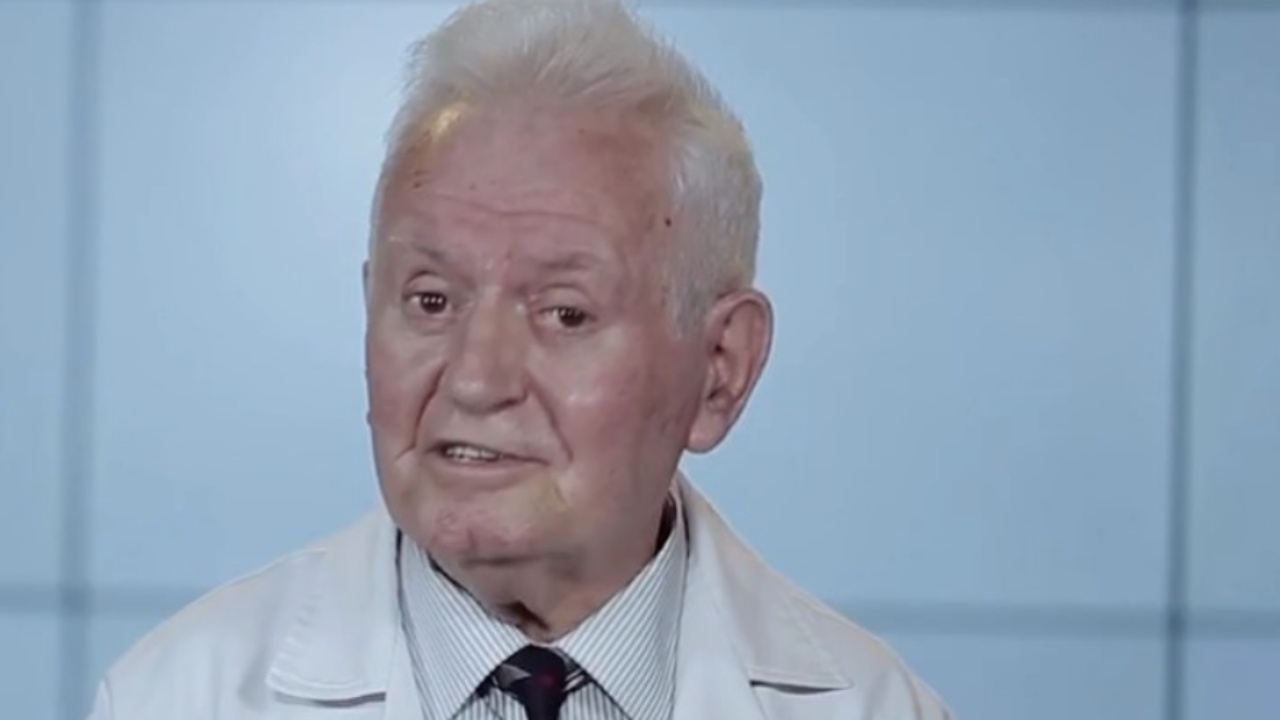 “Video të manipuluara me inteligjencë artificiale në emër të mjekut Flamur Topi”/ AMA ngre alarmin: Dyshohet për mashtrim me të dhënat bankare