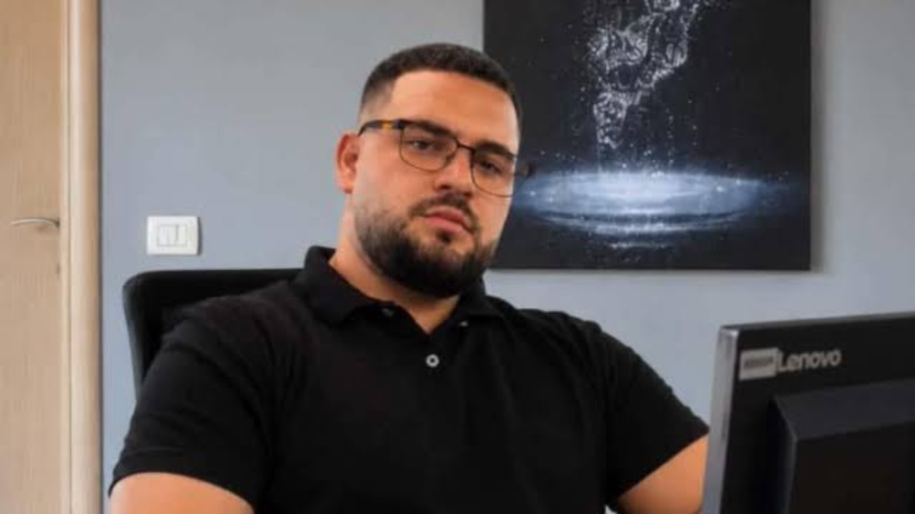 Foto nga burimi: Tritol në makinën e kryetarit të Njësisë Administrative Shushicë, arrestohen dy persona
