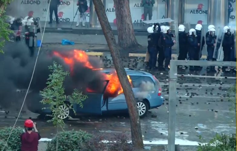 Foto nga burimi: “Godoja” le ta thotë çfarë kërkon!