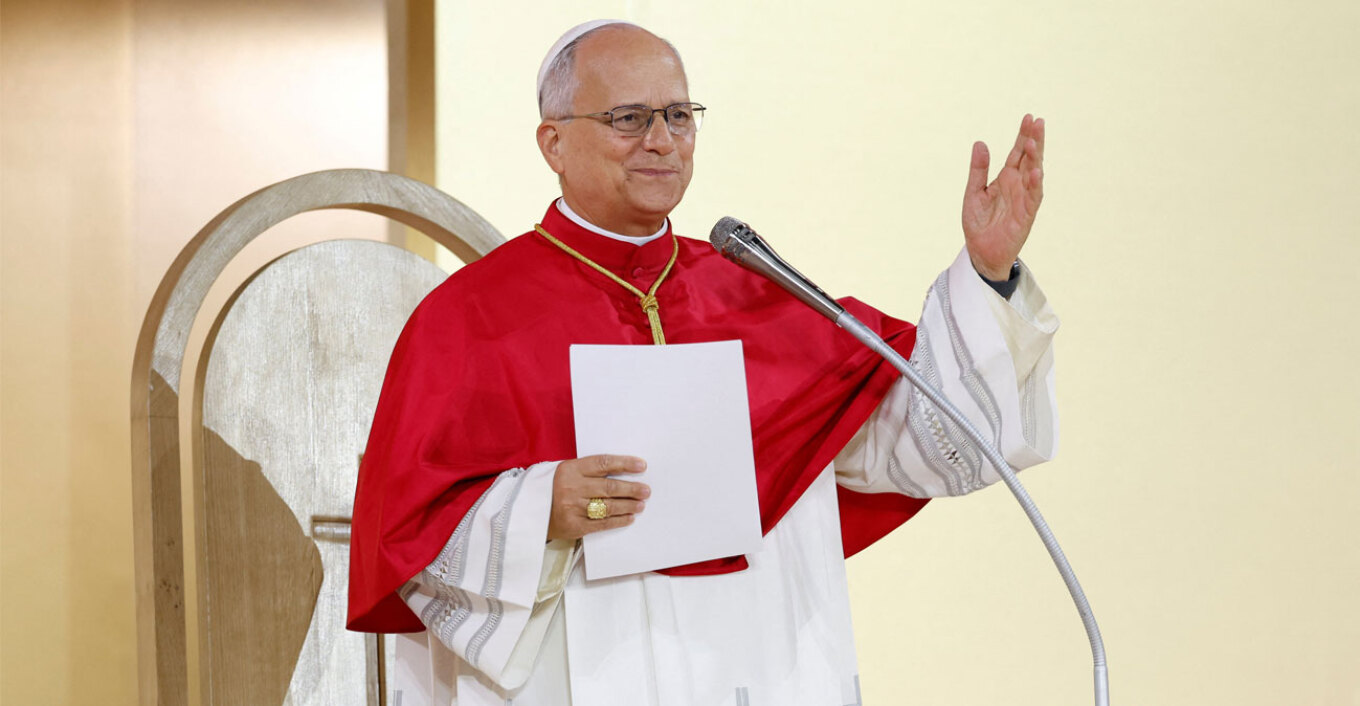 Foto nga burimi: Papa Leo XIV bëhet i pari në histori që voton në zgjedhjet amerikane, hedh votën me postë në Illinois