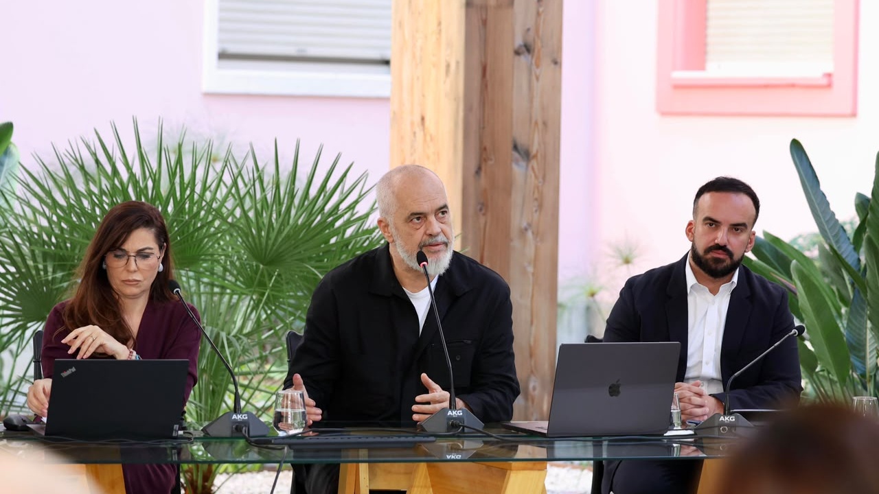  Qeveria nuk ka asgjë për të fshehur   Kryeministri Rama  Të vërtetat e firmosura dhe vulosura nga shteti duhet t i ndahen publikut