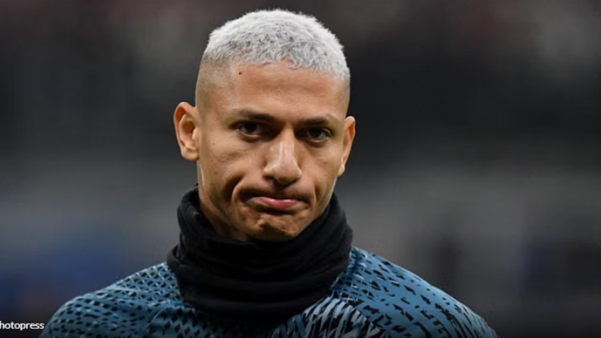 Brazil  Richarlison akuzon senatorin Bolsonaro  Më kë vjedhur ishullin